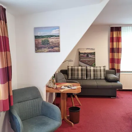 Cafe Und Hoepen Idyll