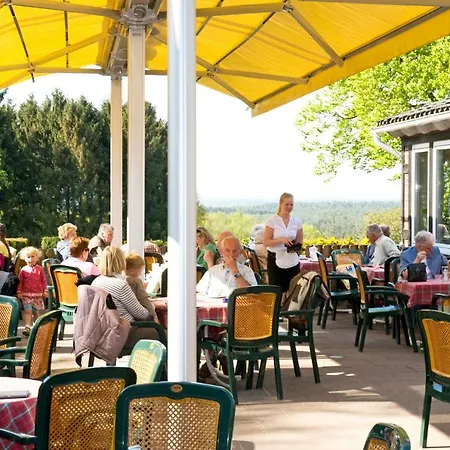Cafe Und Hoepen Idyll