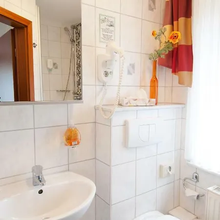 Café Und Höpen Idyll 3*